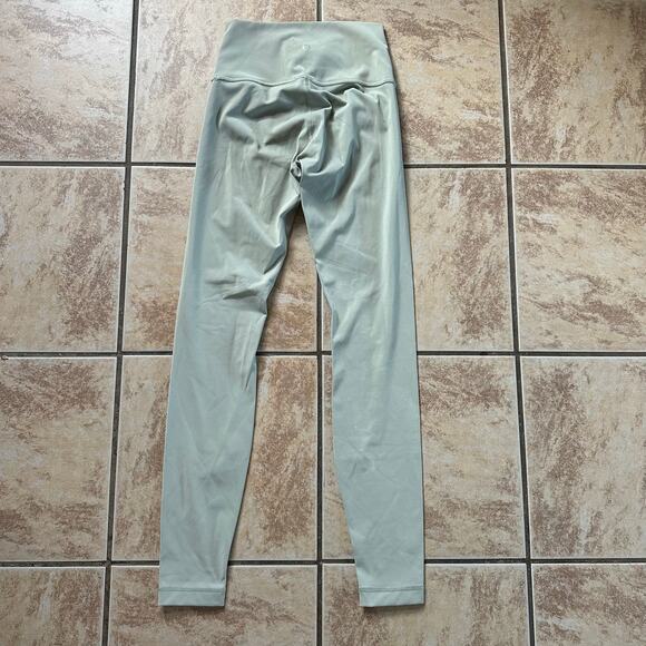 Lululemon Wunder Under High-Rise Leggings 28" Luxtreme Sea Moss Green Size 4 - Picture 5 of 9